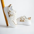 Juniper Trail - White / Beige
