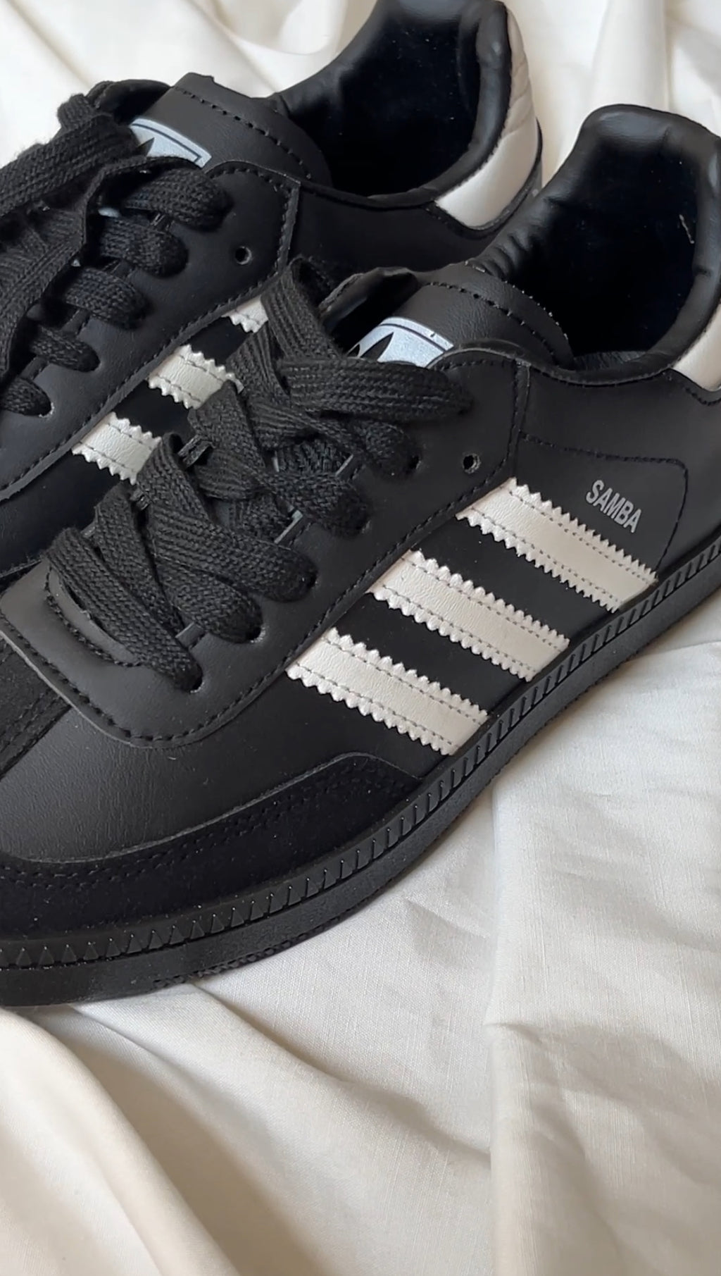 Adidas SAMBAS - Black