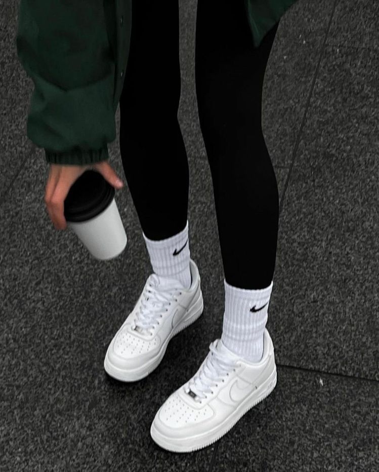 Essential Nike Comfort: 3-Pair Cushion Sock Set