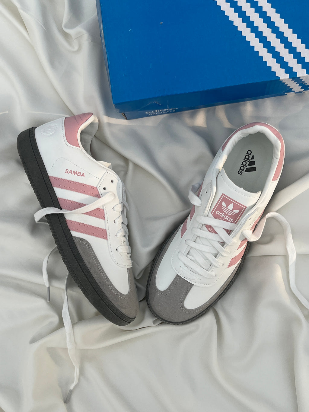 SAMBAS - White / Pink