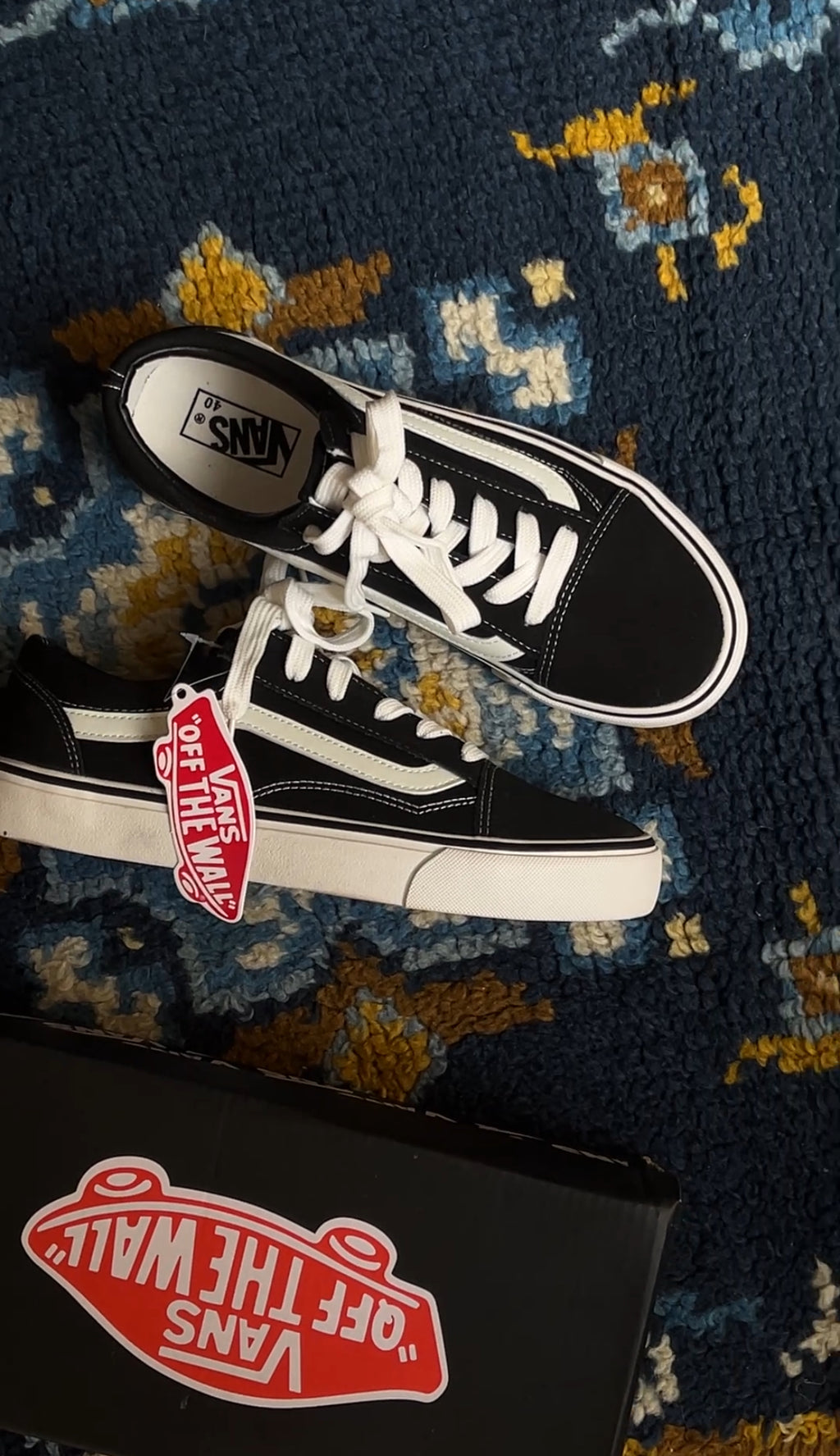 Vans Old Skool – Classic Black & White