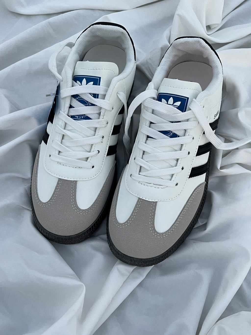 Samba- White / Black - Men