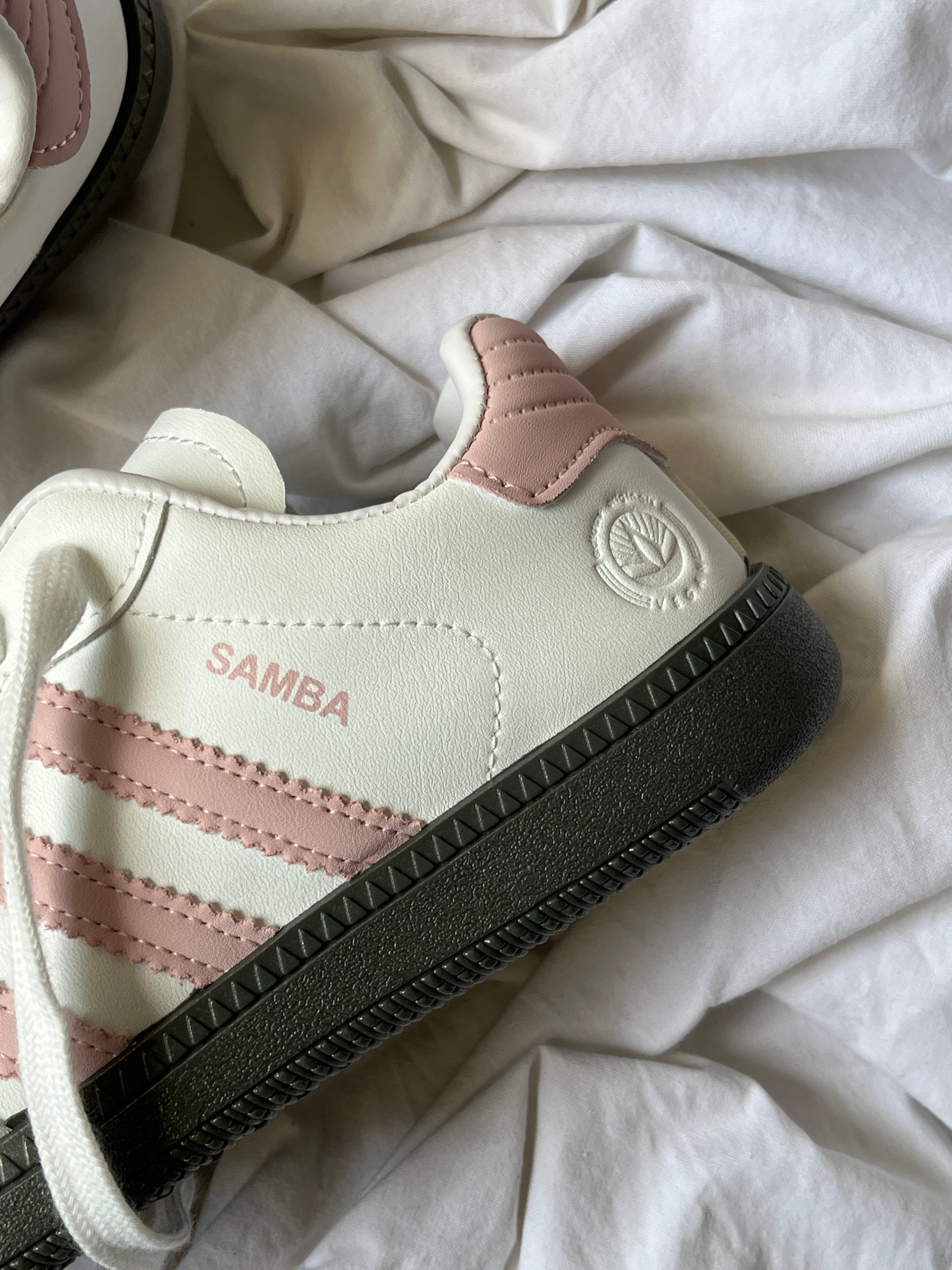 SAMBAS - White / Pink