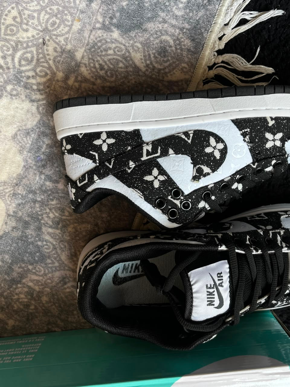Sb Dunk x LV Black