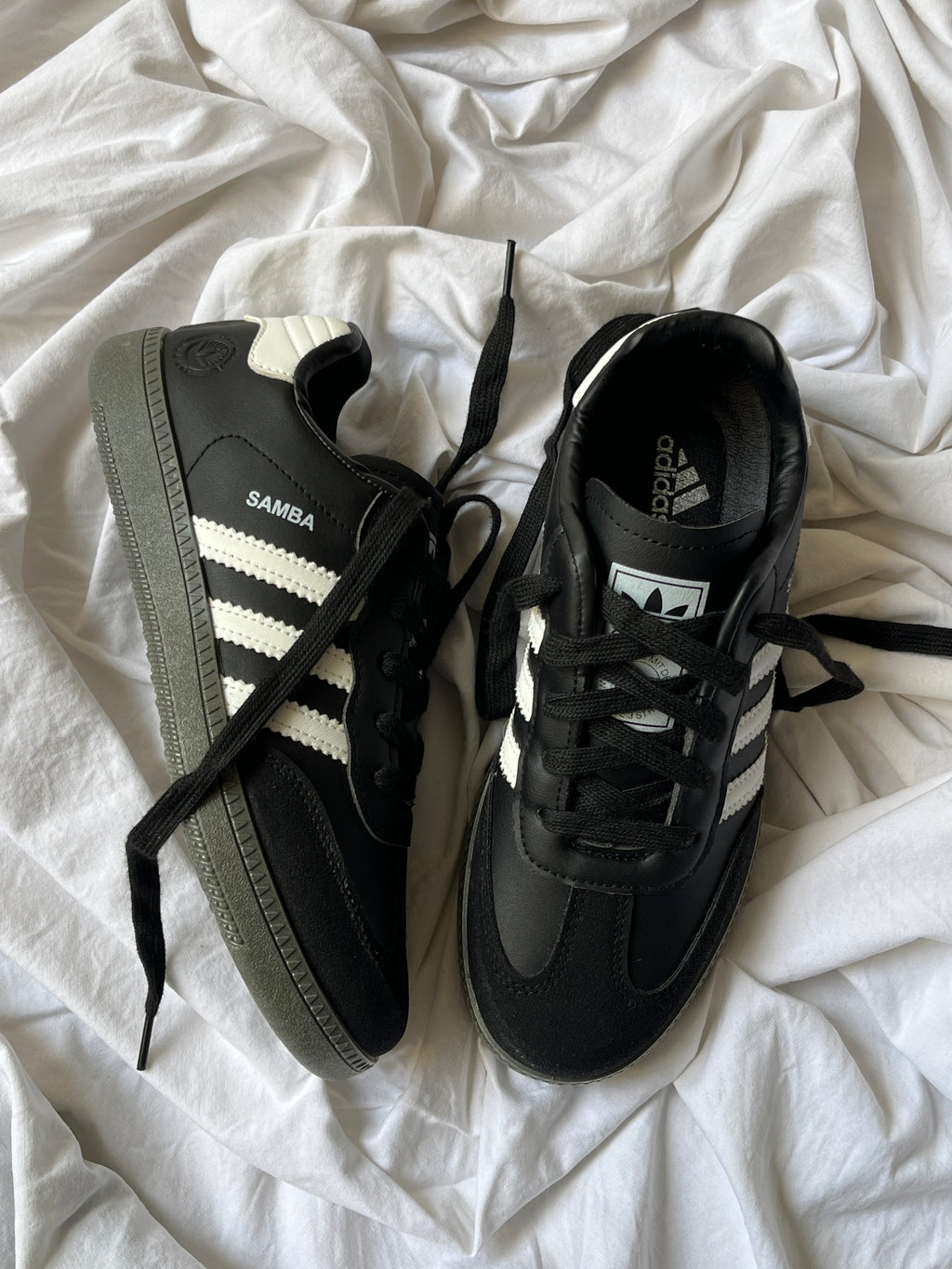 SAMBAS - Black