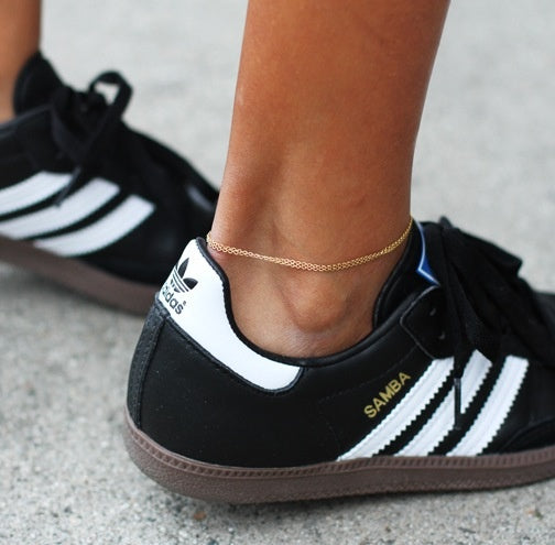 Adidas Samba- Black/White